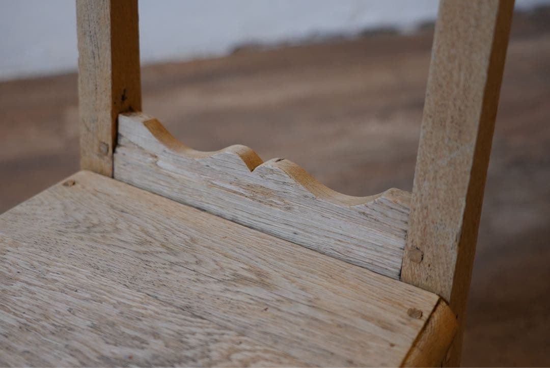 フランスアンティーク　ロレーヌチェア 古い木製の椅子 イス ダイニングチェア