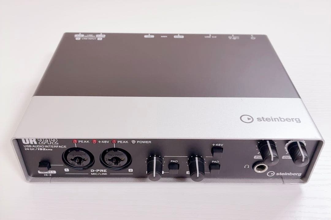 Steinberg UR242 オーディオインターフェース