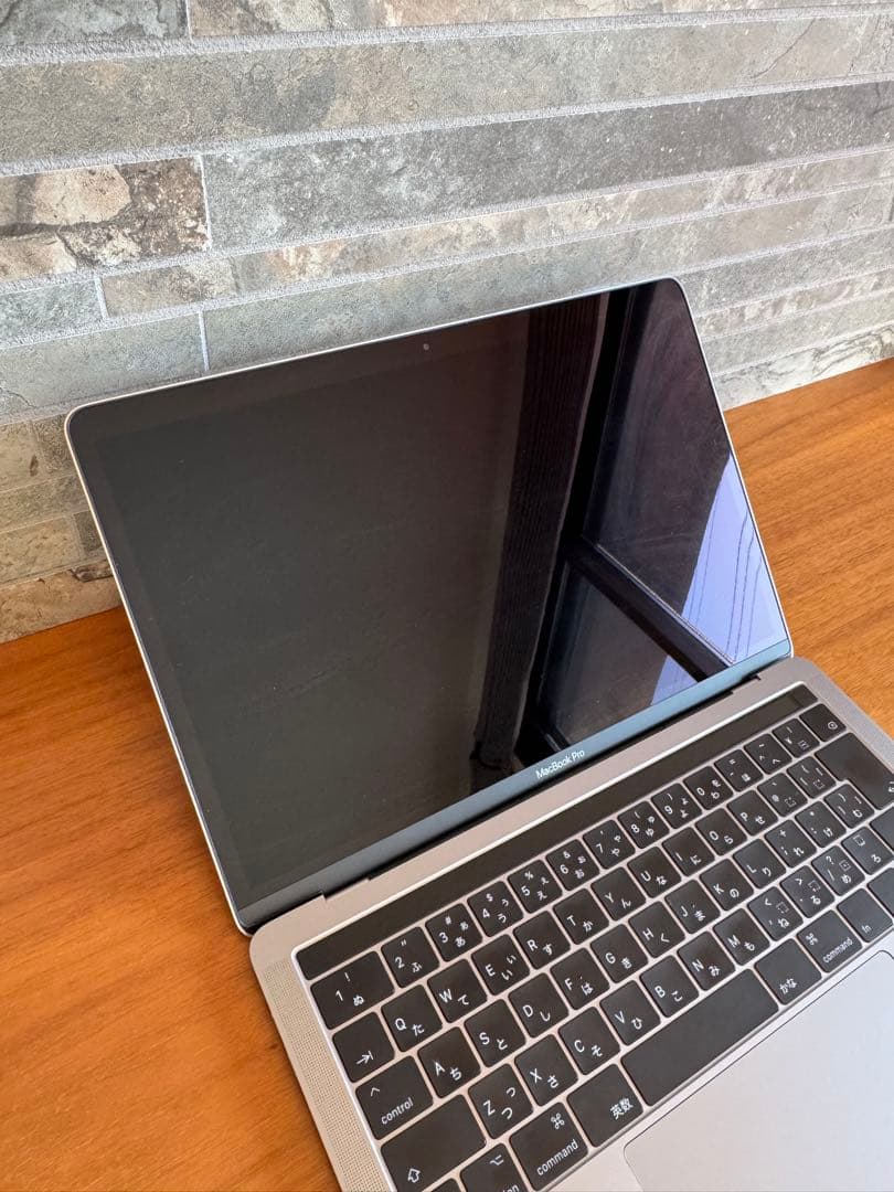 MacBook本体 Apple MacBook Pro 13