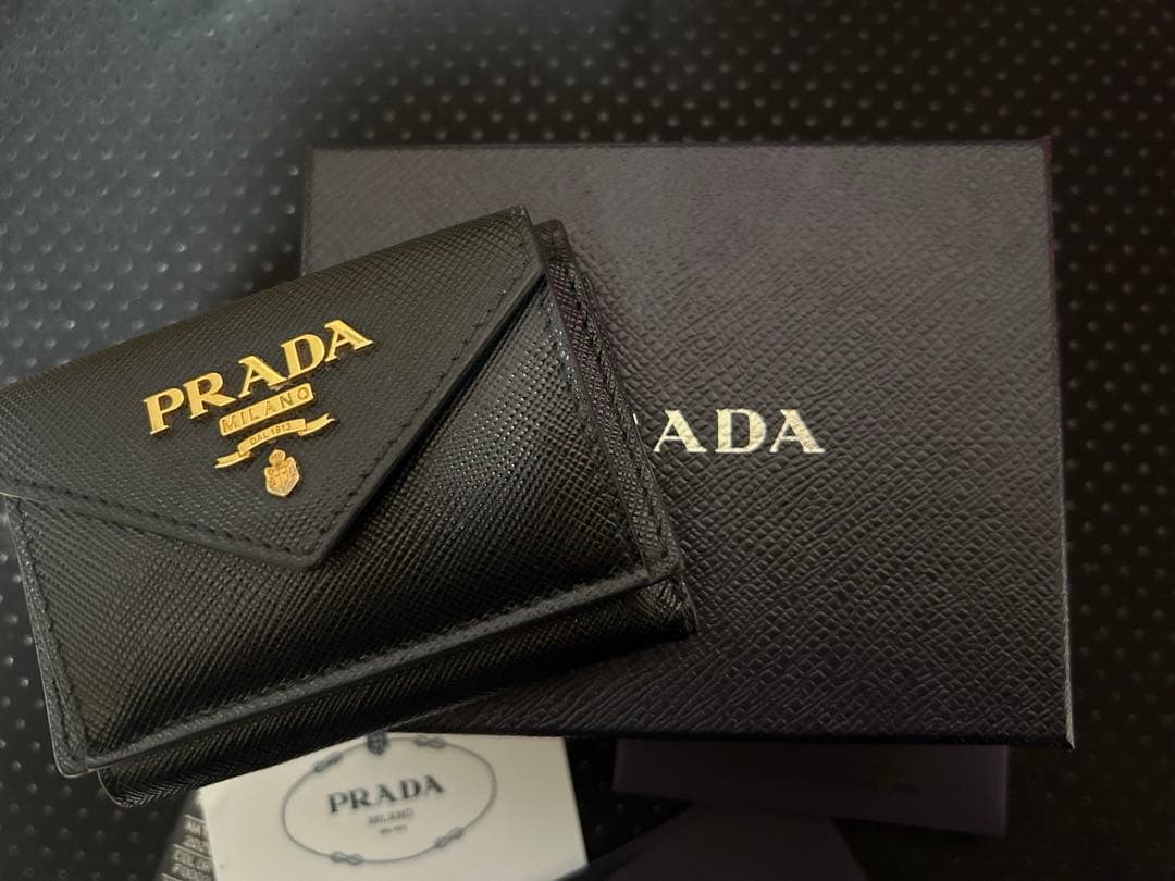 たむらさん専用　PRADA 三つ折り財布　ブラック