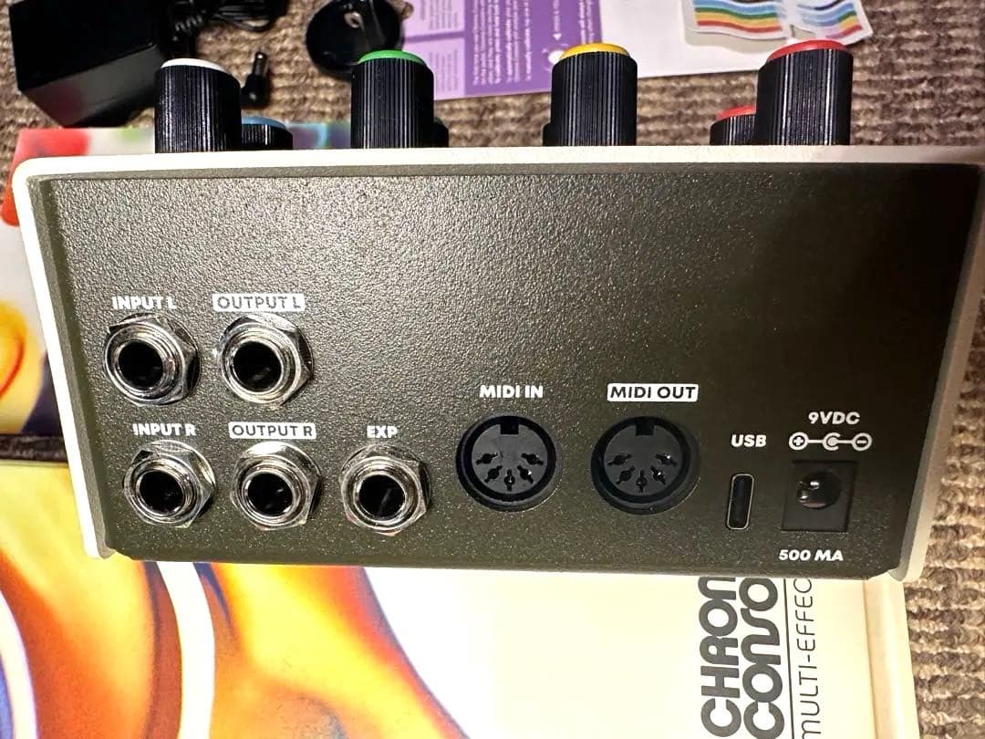 開封、接続確認のみ　Hologram Chroma Console