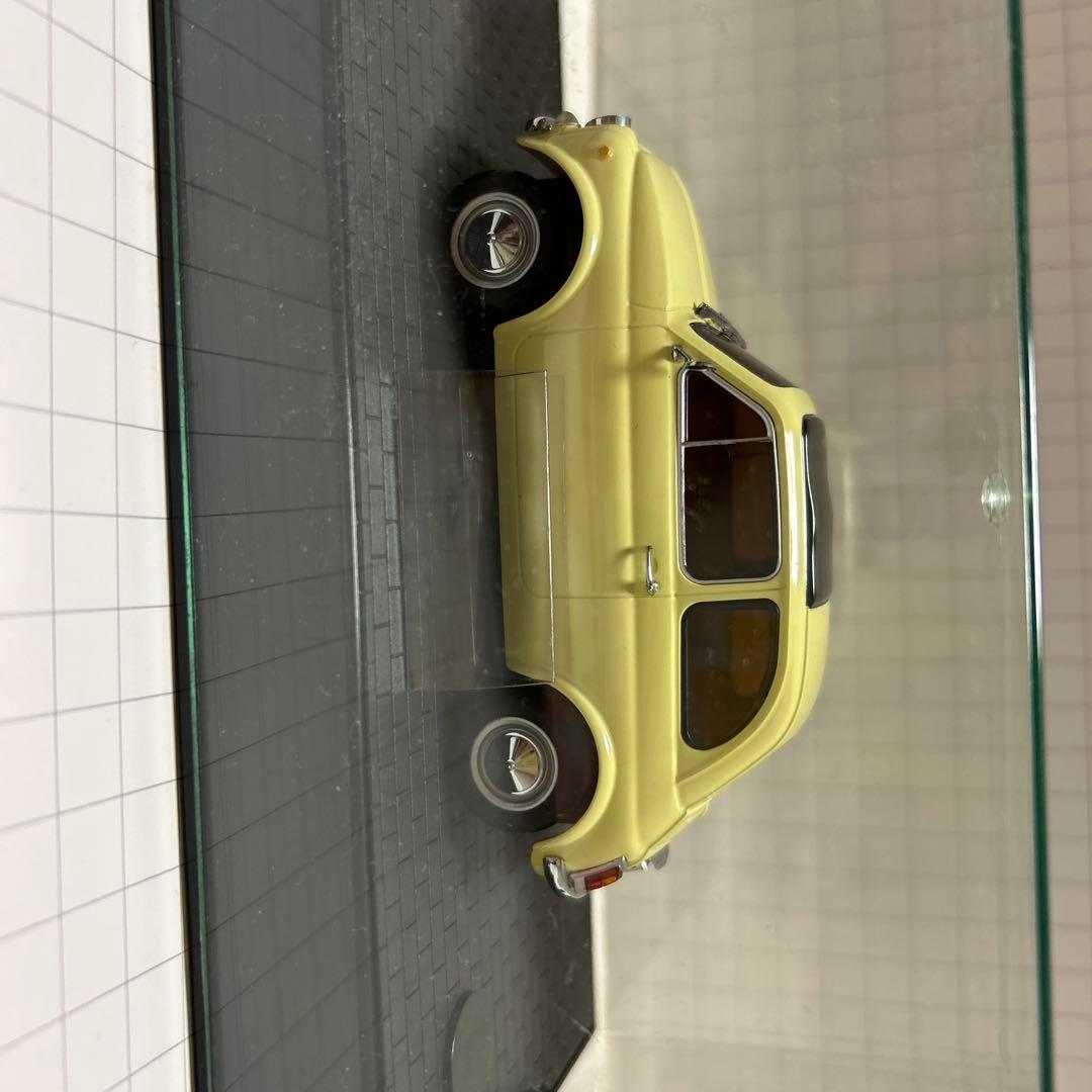 京商ミニッツ　フィアット500イエロー ルパン三世カリオストロの様な。