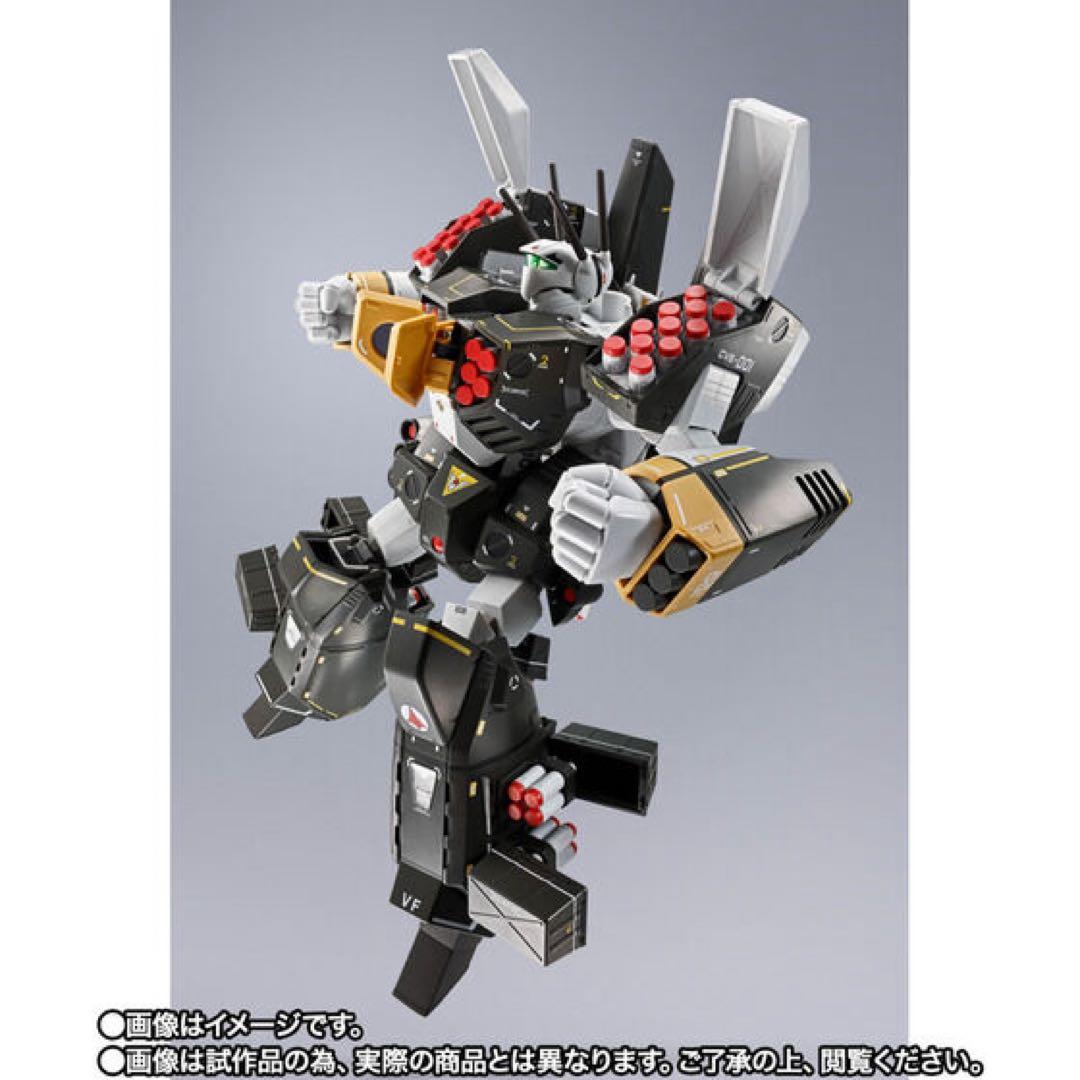 即日発送DX超合金 VF-1S アーマードバルキリー ロイ・フォッカースペシャル