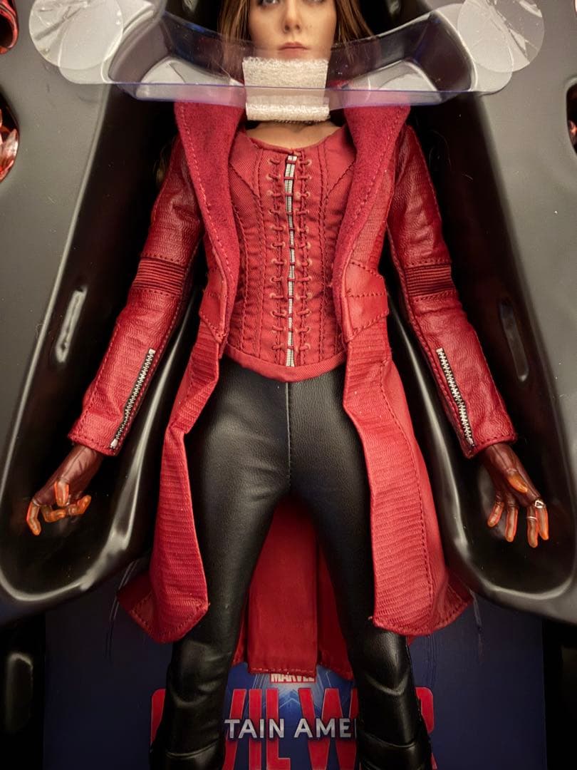『シビルウォー／キャプテンアメリカ』 1/6フィギュア スカーレット ウィッチ