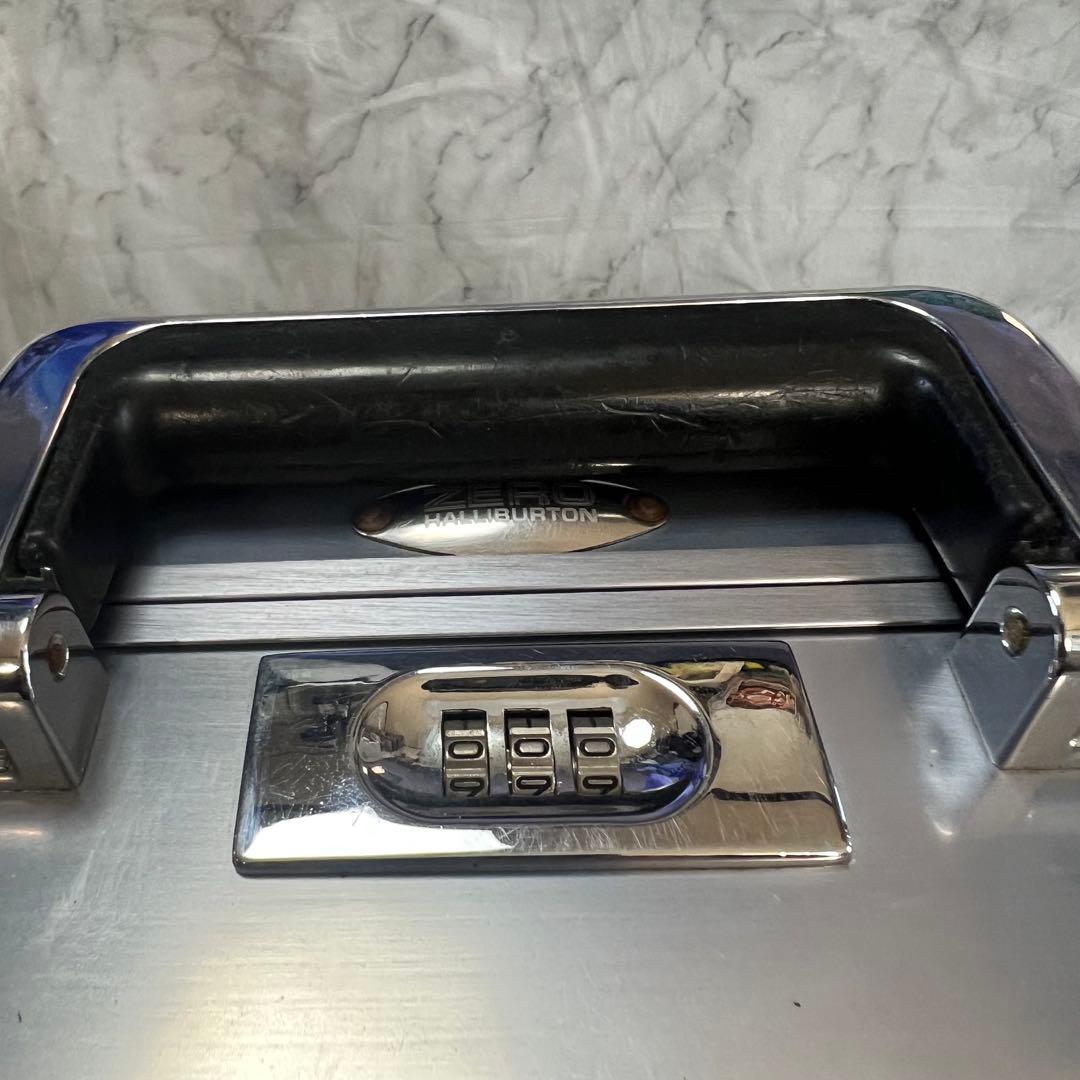 ゼロハリバートン アタッシュケース ビジネスバッグ ゼロハリ アルミケース