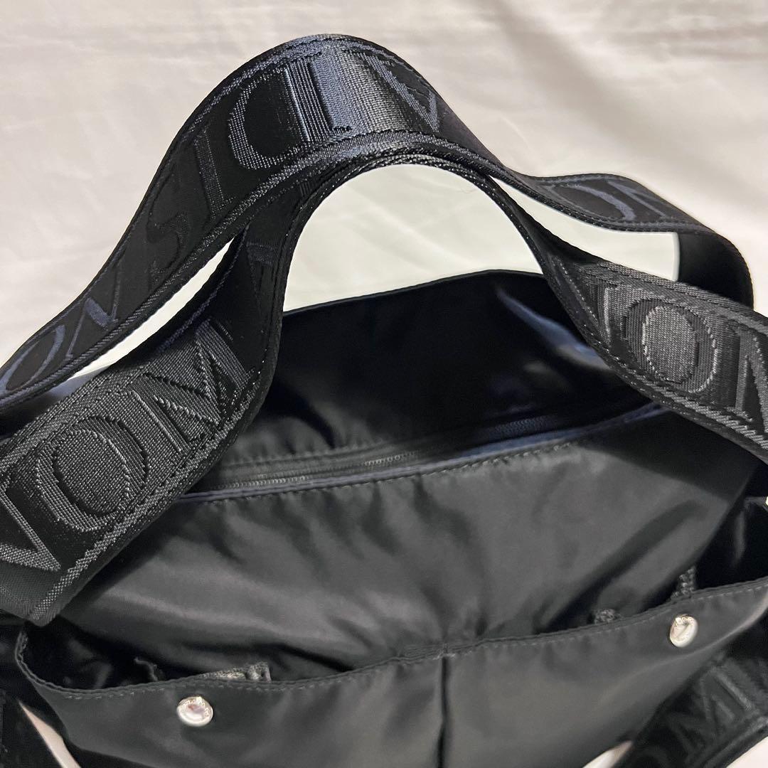 美品　NOMADIS ノマディスBASQUEMSLD 25SSショルダーバッグ