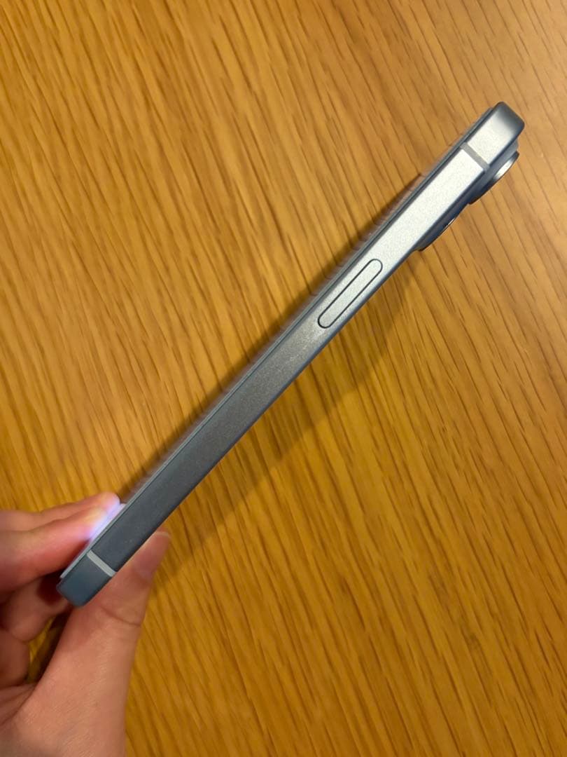 Apple iPhone 15 ブルー128GB 本体のみ