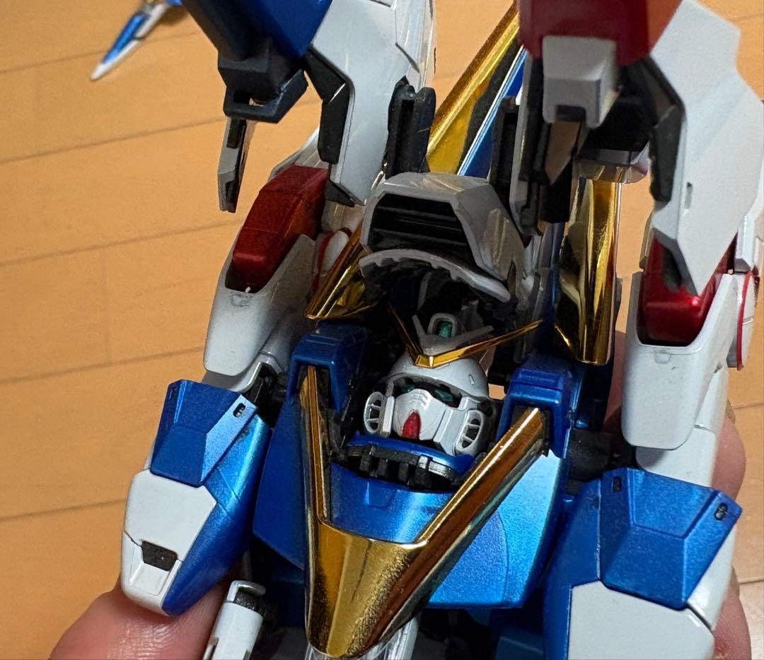 MG V2アサルトバスター Ver.Ka チタニウムF（上半身のみ作成）