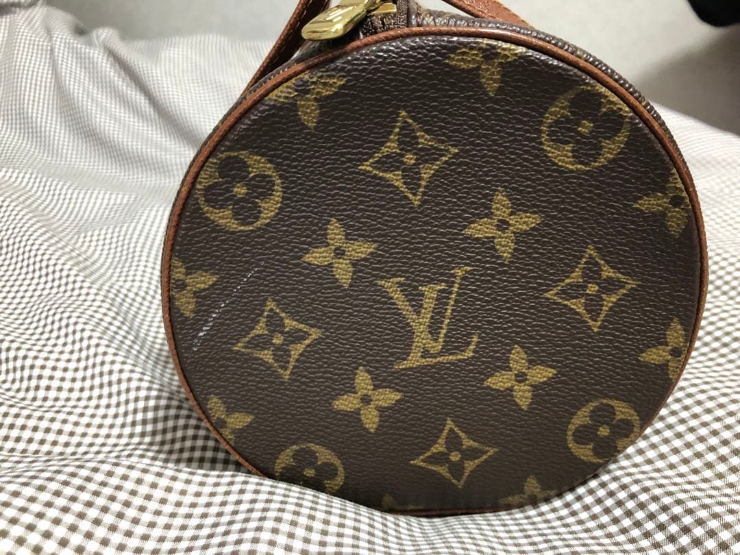 Louis Vuitton モノグラム　パピヨン