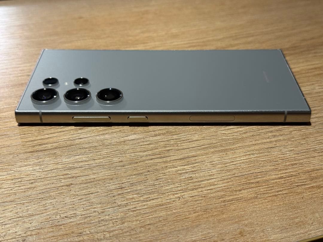 Galaxy S24 Ultra 12+256GB グレー米国版SIMフリー