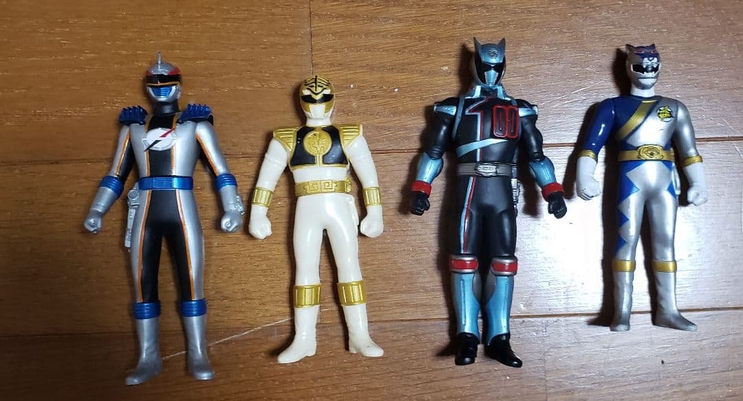 スーパー戦隊　ソフビフィギュアセット　85体セット　12～13cm