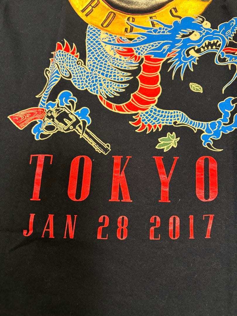 激レア　GUNS N' ROSES Tシャツ 東京公演 2017日程入り限定