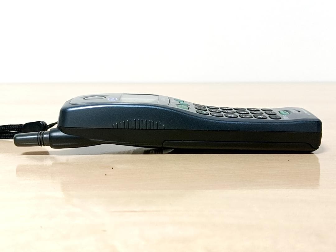 デジタルセルラーホン HD-50P 1997年製 cellular