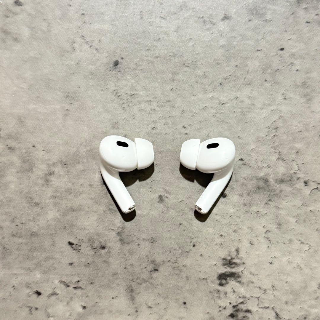 K Apple AirPods Pro 本体 充電ケース付き(type-C