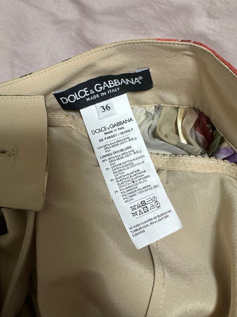 美品✨DOLCE&GABBANA 　フレア　フローラル　花柄　スカート　ドルガバ