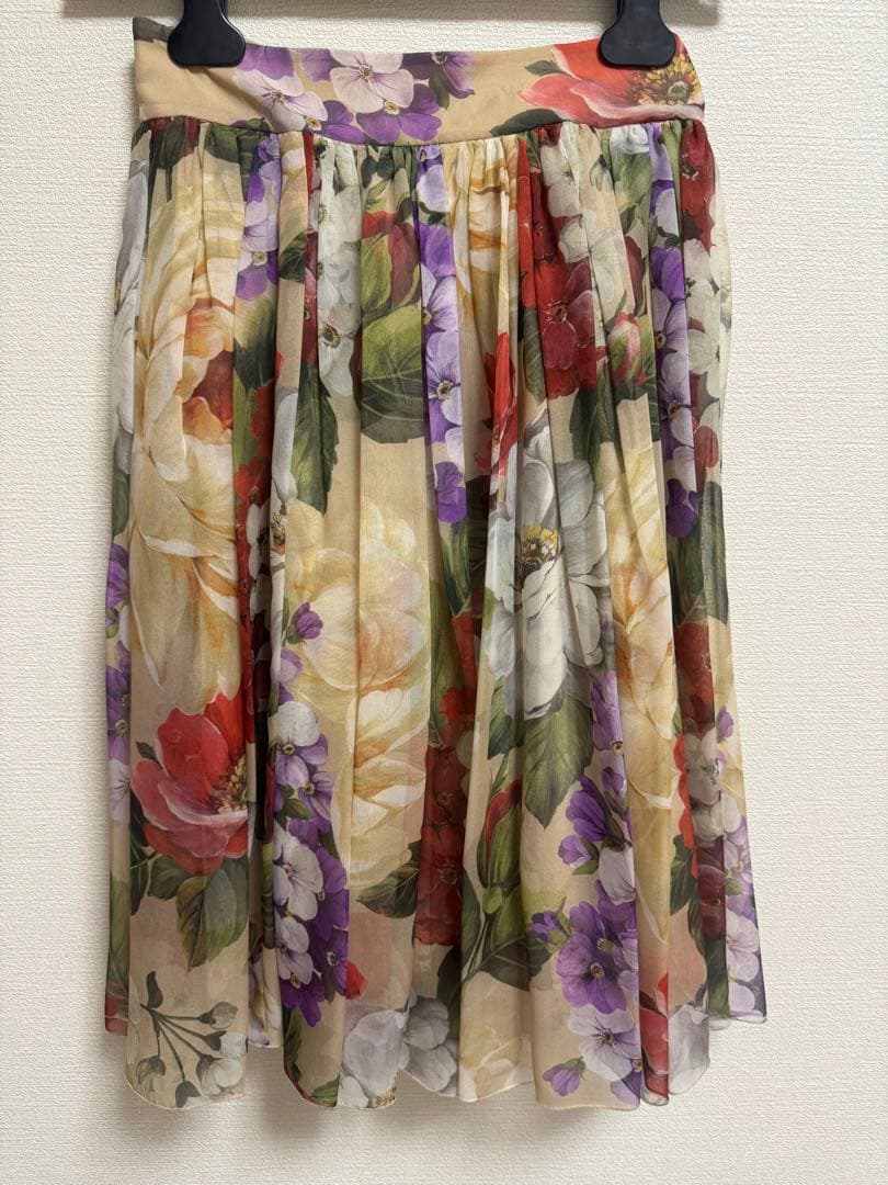美品✨DOLCE&GABBANA 　フレア　フローラル　花柄　スカート　ドルガバ