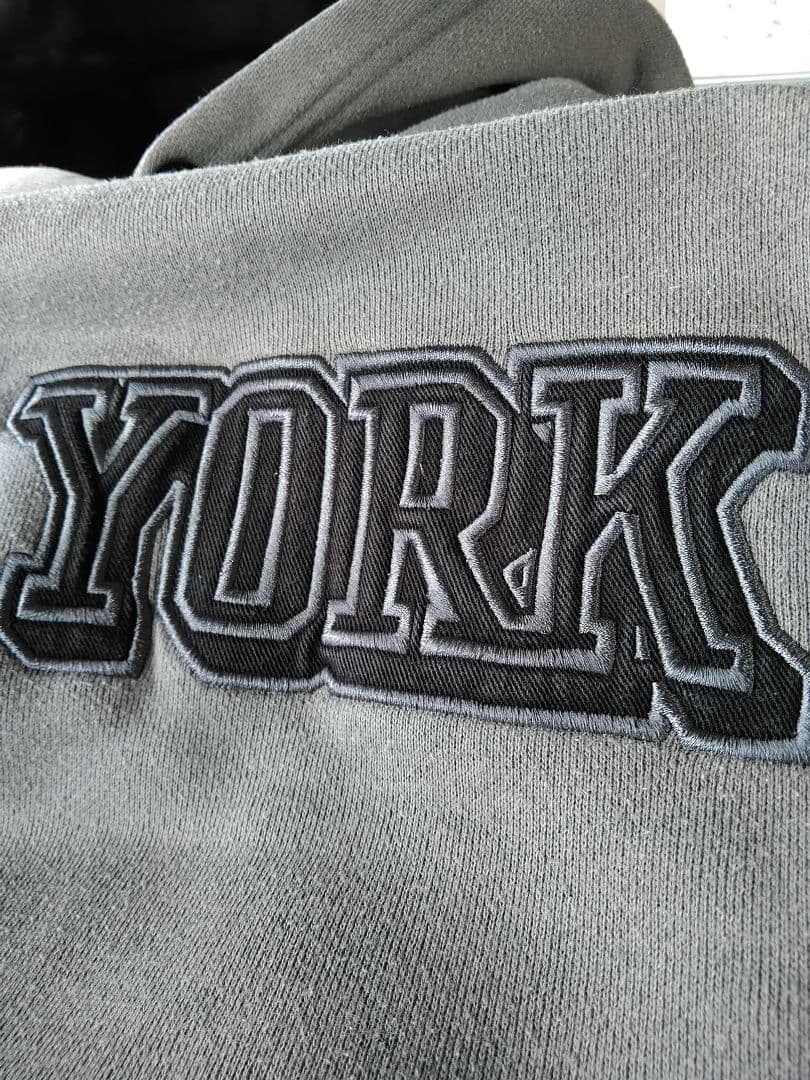 レア品❗ZOO YORK 厚手裏起毛　パーカー❗