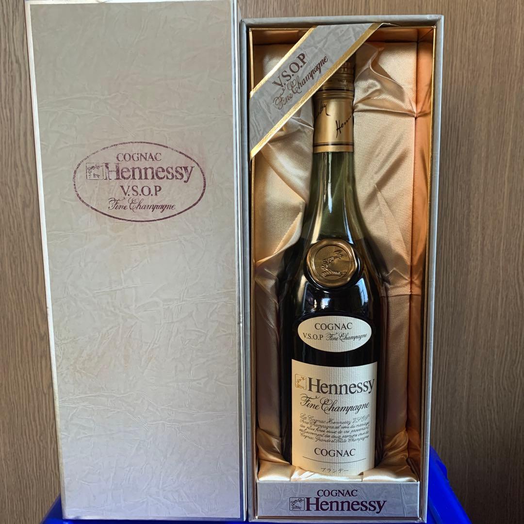 ヘネシー vsop ブランデー コニャック 700ml 箱付き