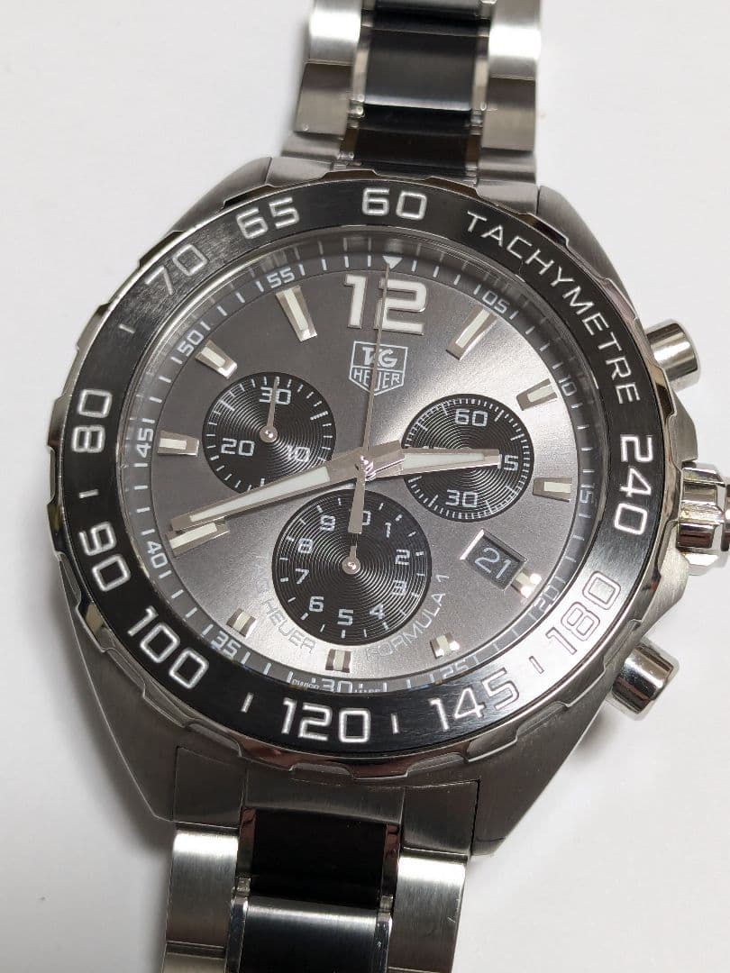 美品　最安　タグホイヤー フォーミュラ1 クロノグラフ 腕時計 CAZ1111