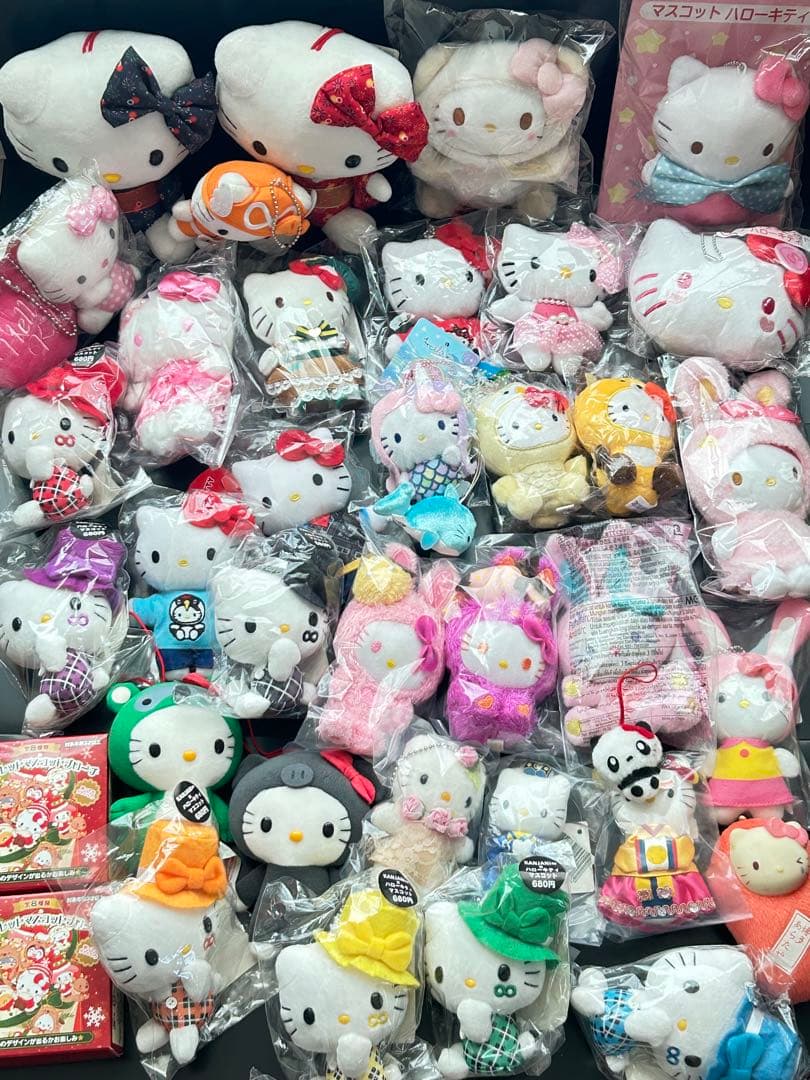 【新品/未開封】ハローキティ マスコット ボールチェーン ストラップ ご当地限定