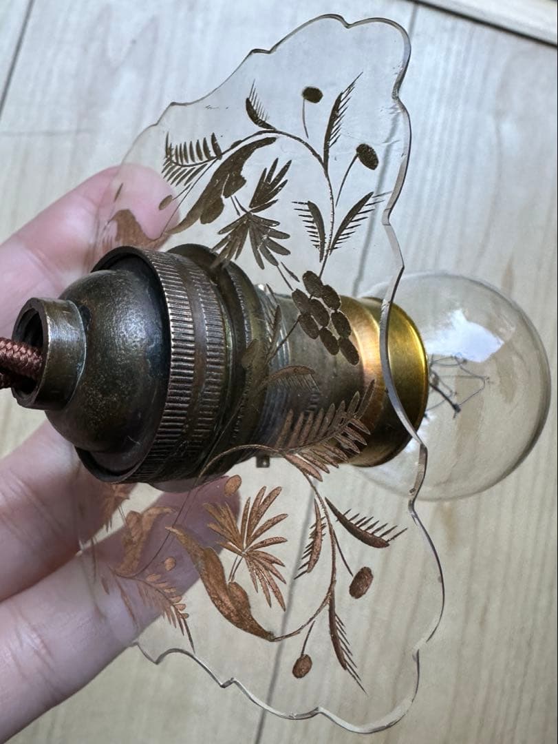 1900's フランス アンティーク 金箔で絵付けされた美しいアトリエランプ＊