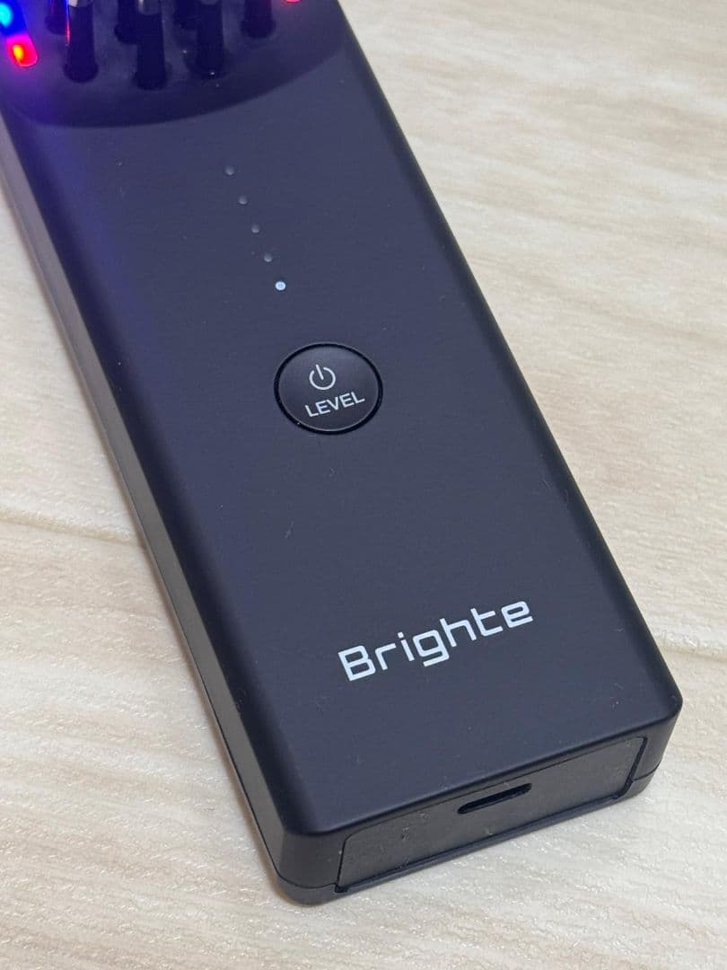 Brighte ブラシヘアアイロン LEDライト付きELEKIBRUSH