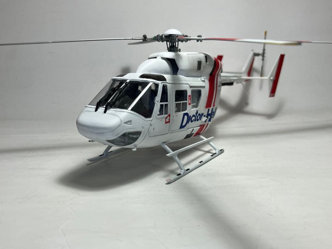 ハセガワ　1/32 BK-117 Doctor-Heli （完成品）