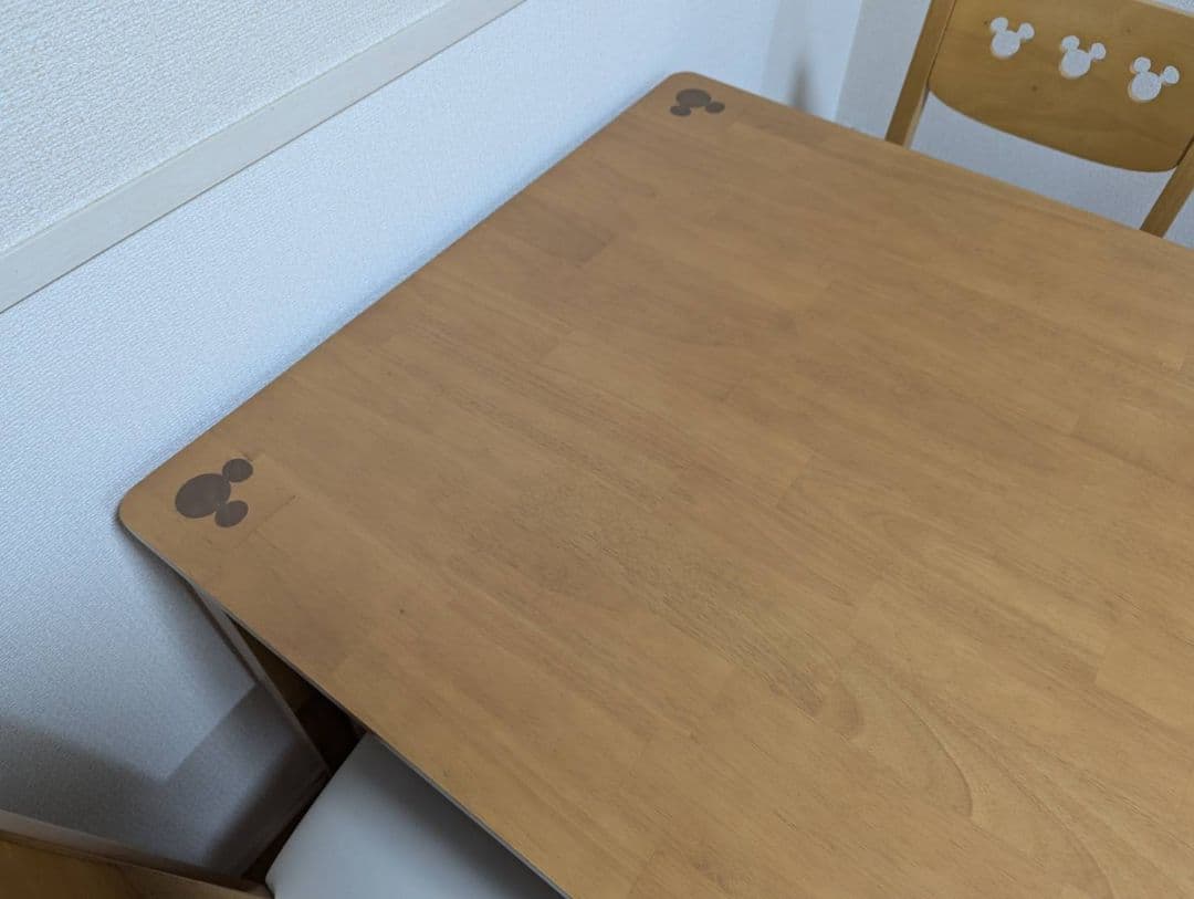 【ディズニー】ベルメゾン　ダイニングテーブル　セット