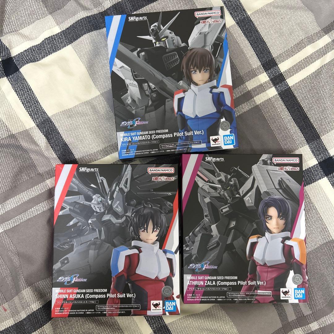 機動戦士ガンダムSEED FREEDOM　S.H.Figuarts 3点セット