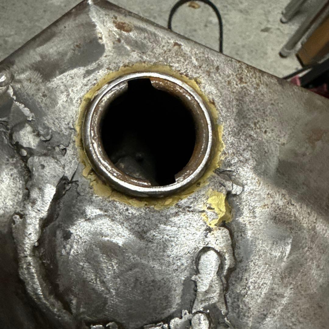 コフィンタンク　塗装無し