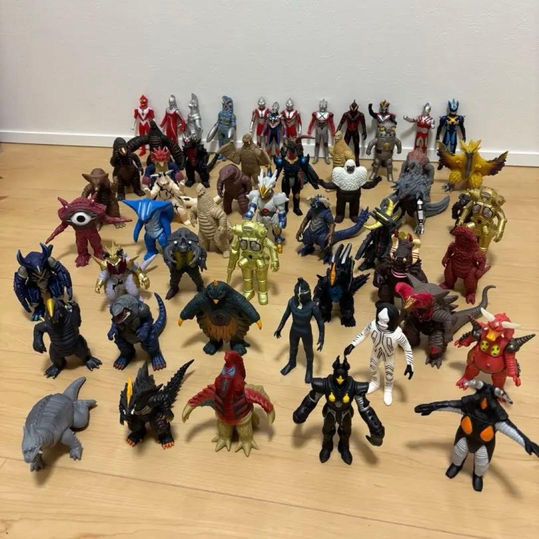 ウルトラマン　怪人　怪獣　その他　ソフビ　56体