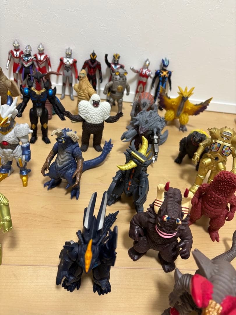 ウルトラマン　怪人　怪獣　その他　ソフビ　56体