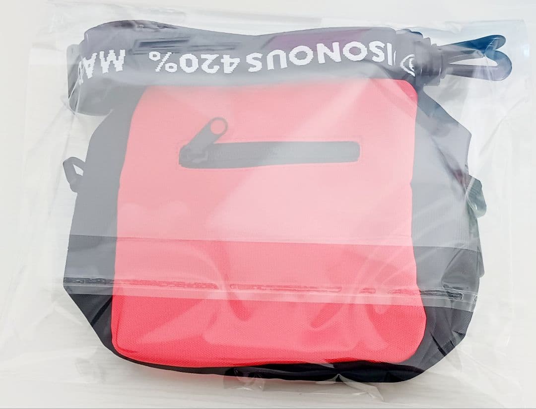 キタニタツヤ ショルダーバッグ