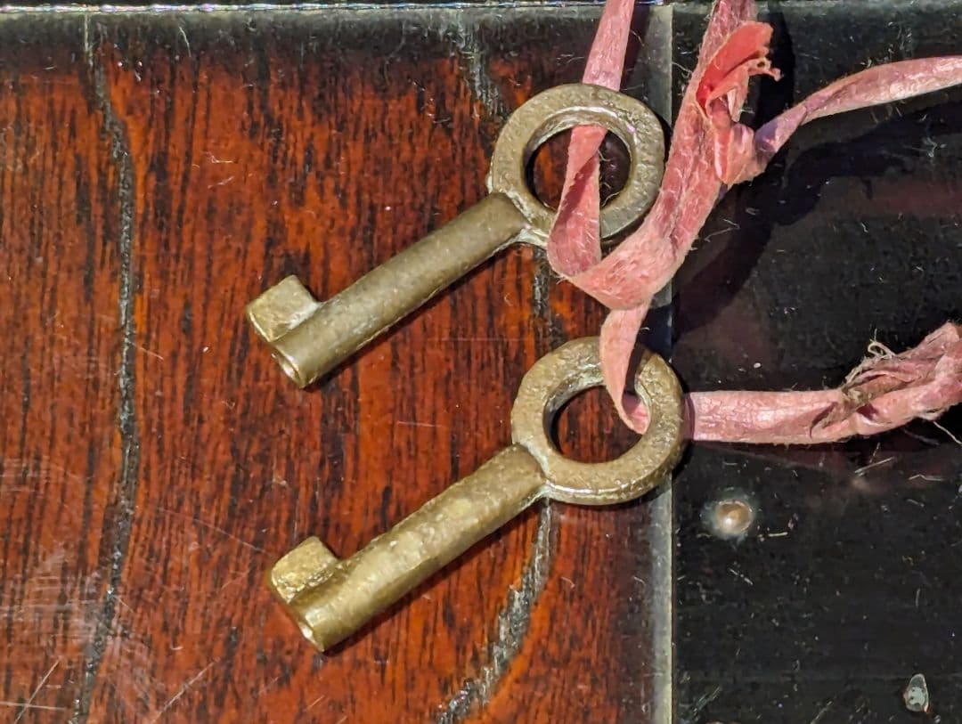 船箪笥　銭箱　時代箪笥　帳場家具　　　　　古箪笥