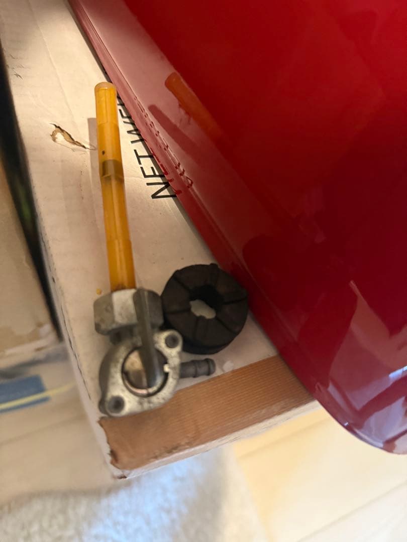 美品　ape50 エイプ　ヨンフォア仕様　タンク コックつき