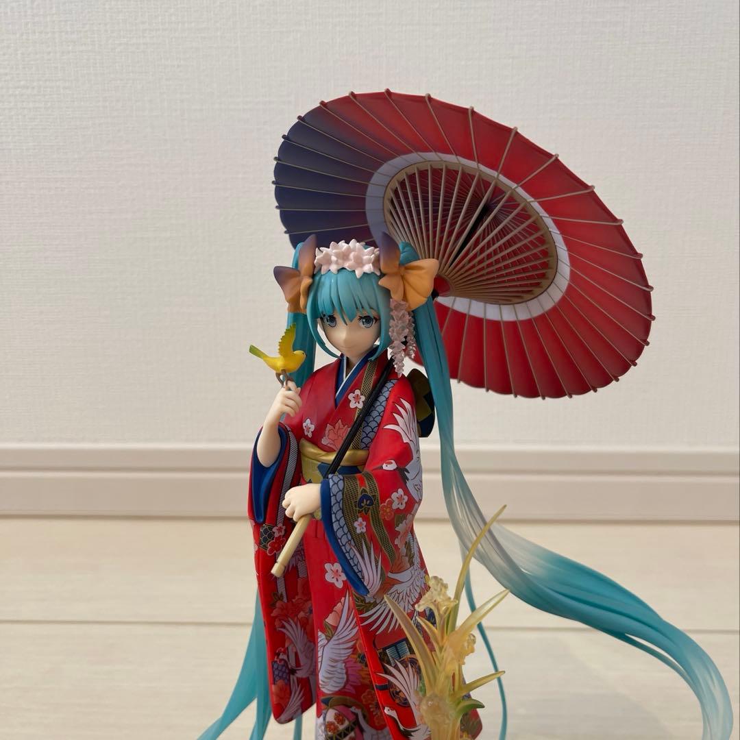 初音ミク 花色衣 1/8フィギュア ストロンガー 和服