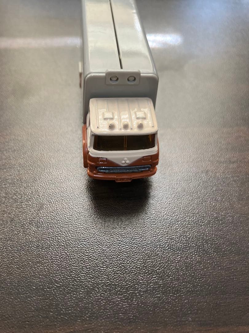 【美品】トミカ　丸運