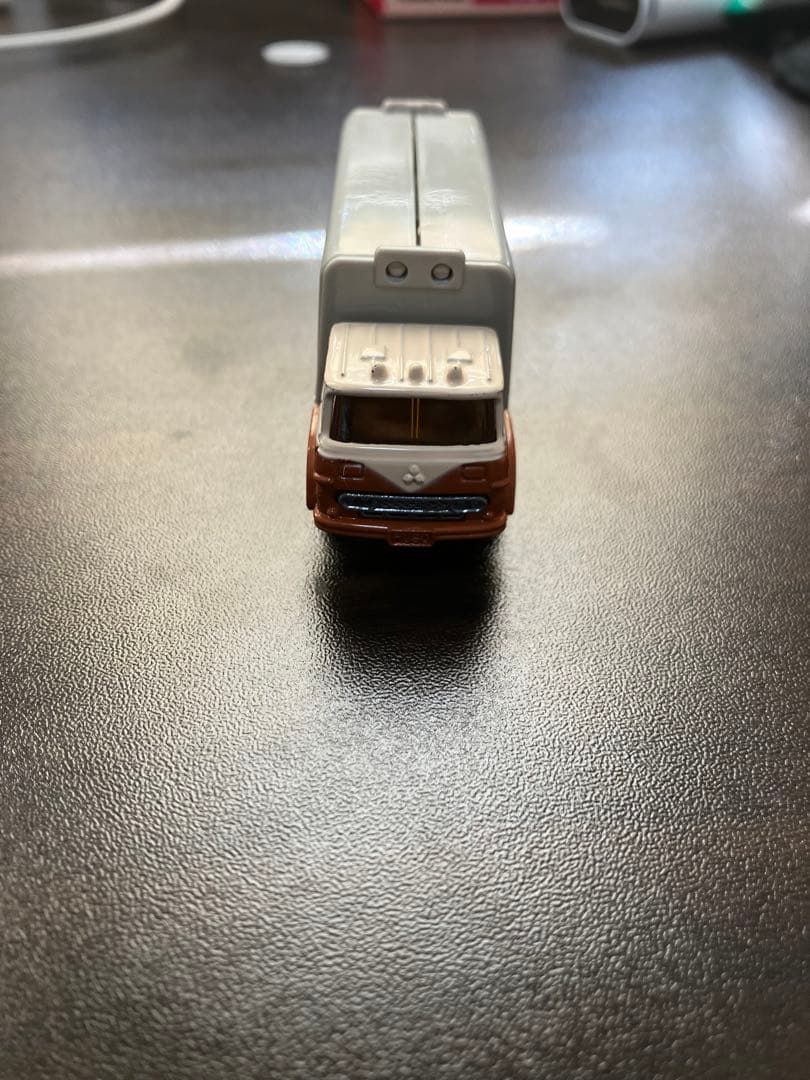 【美品】トミカ　丸運