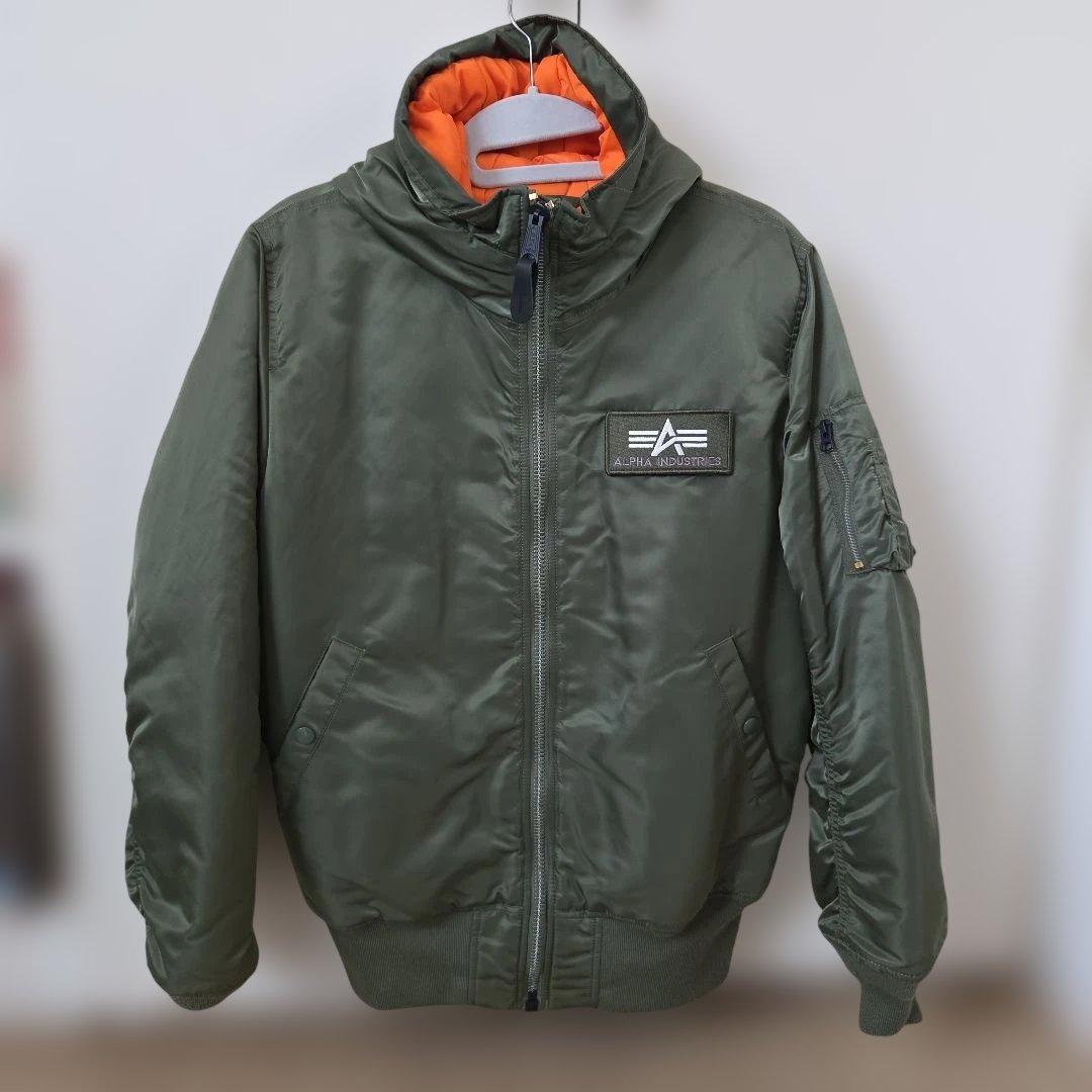 の*り様 MAN WITH A MISSION　Alpha ミリタリーブルゾン