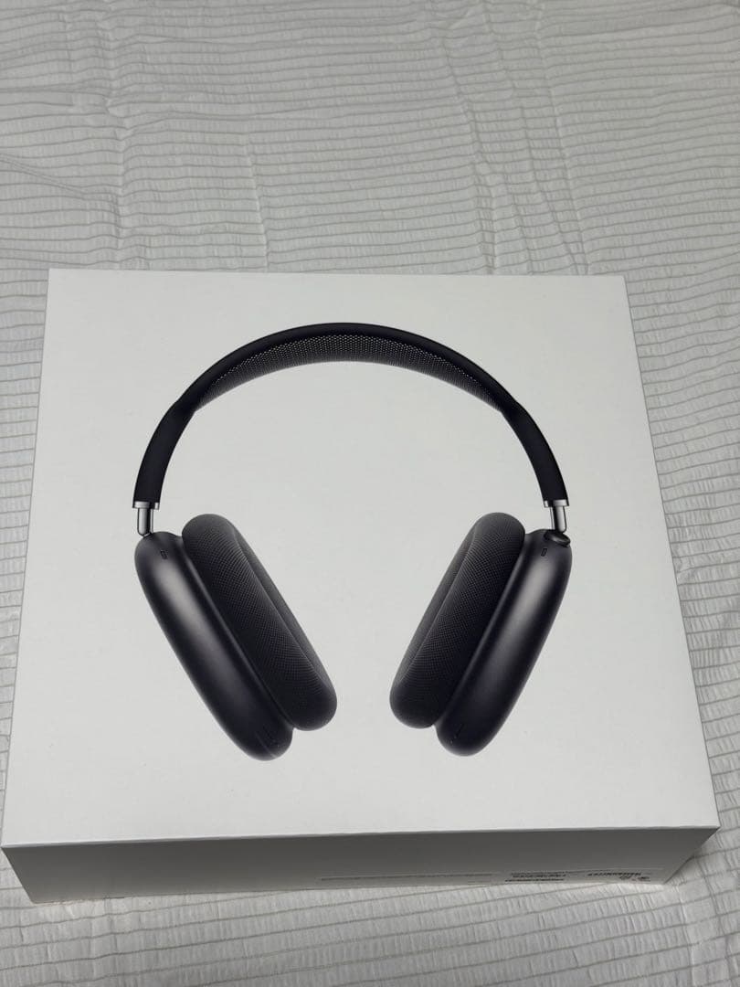 美品Apple AirPods Max ワイヤレスヘッドホン　Lightning