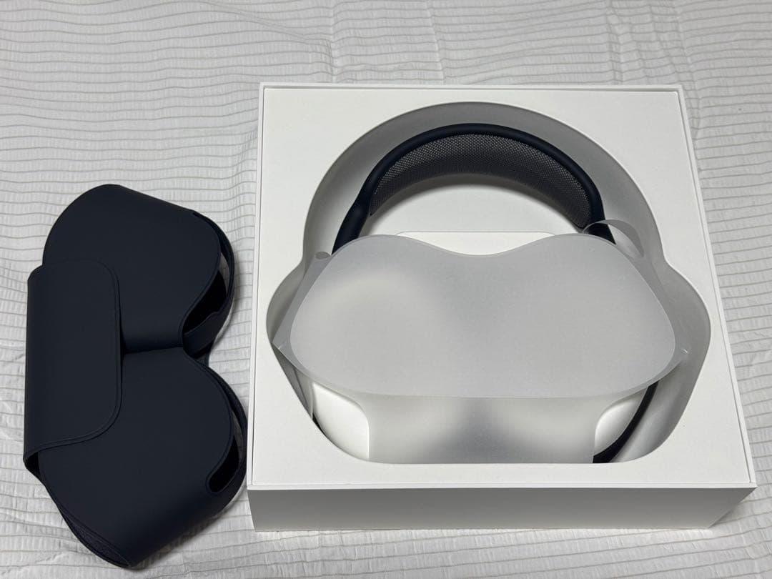 美品Apple AirPods Max ワイヤレスヘッドホン　Lightning