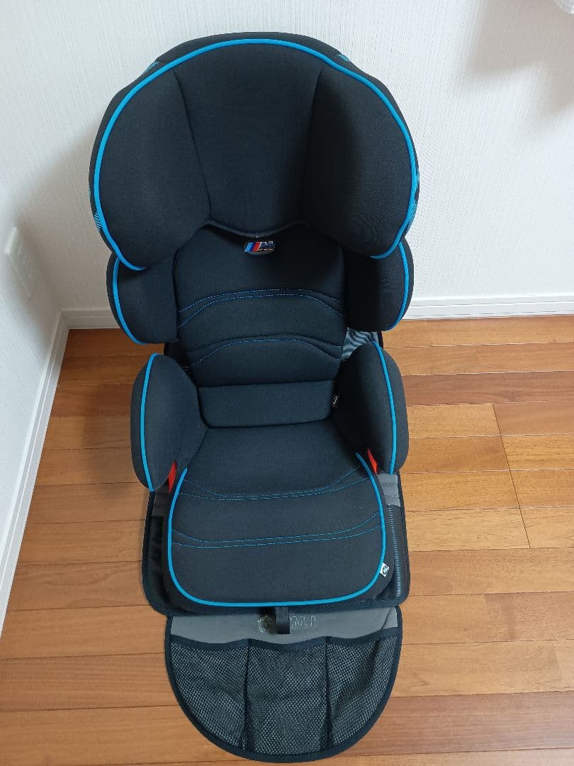 BMW 純正 ジュニアシート オマケ付 なんちゃってM仕様 ISOFIX