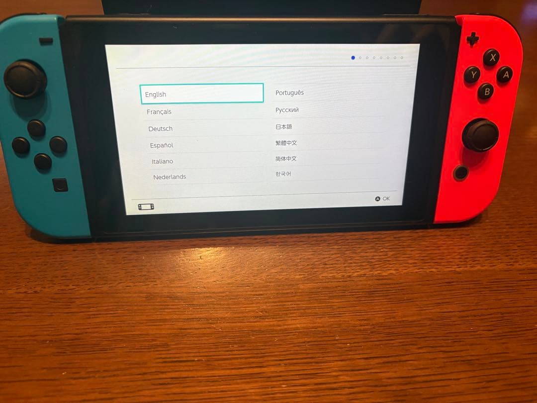 Nintendo Switch本体+付属品つき