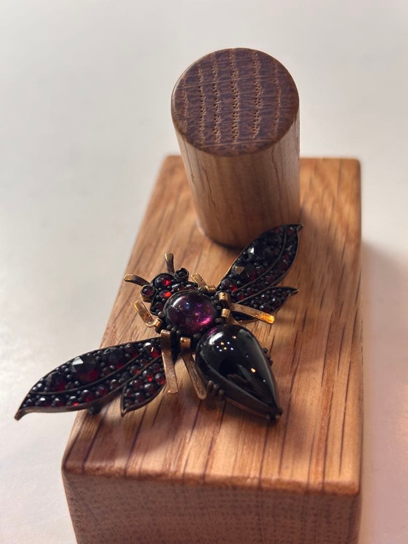 フランス　アンティーク　ブローチ