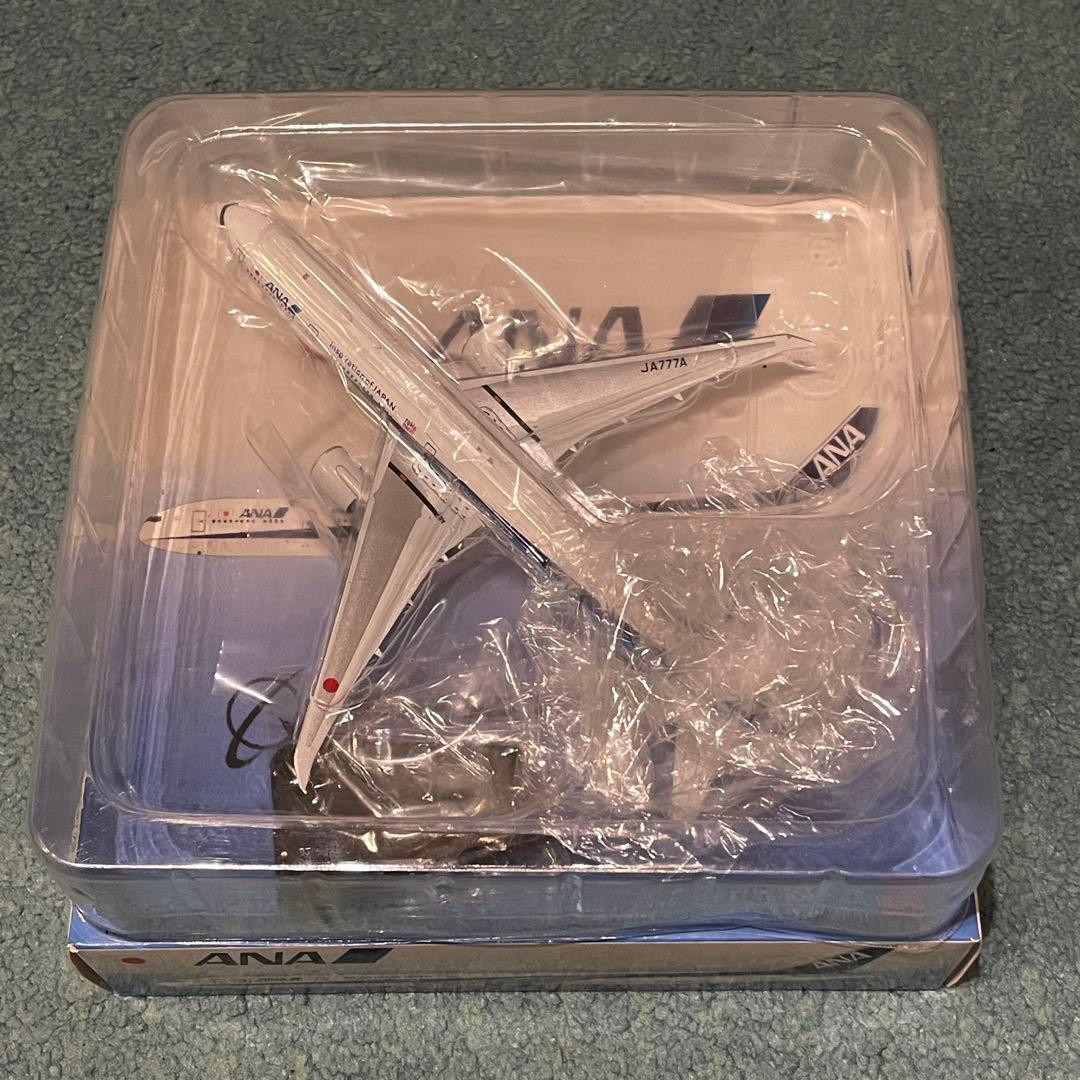 ANA 777-300 全日空 JA777A TOMODACHI av 400