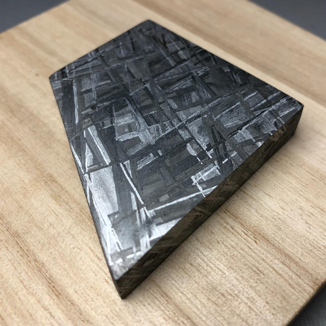 銀河連合の幹部ギベオン隕石 Gibeon Meteorite