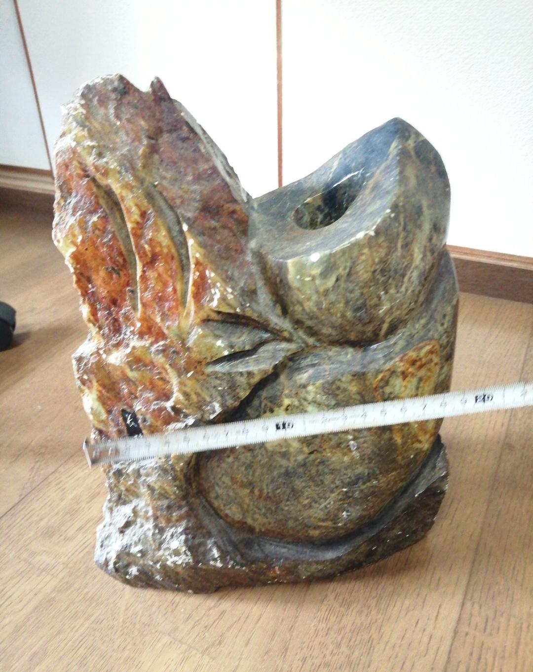 飾り石　床の間　花器