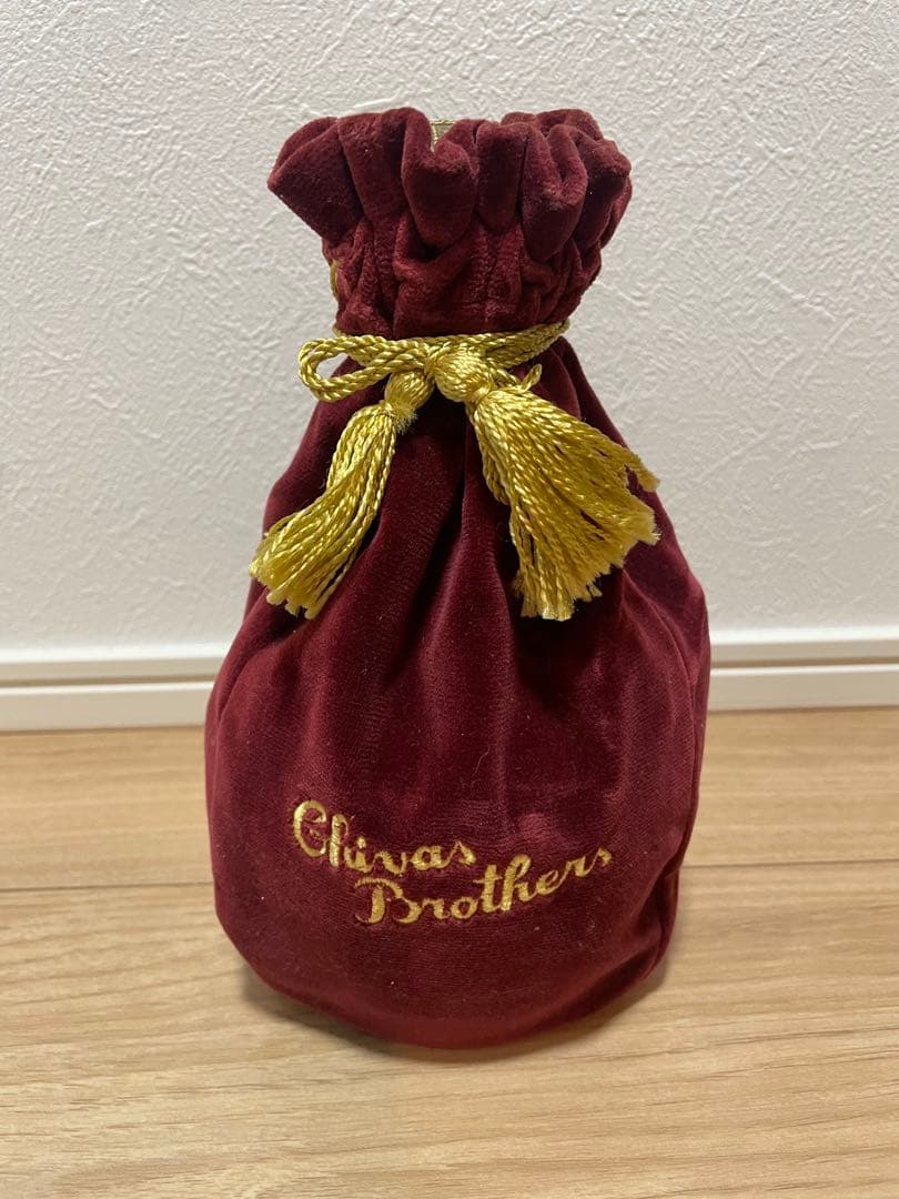 古酒2本　ロイヤルサルート21年 赤 シーバスリーガル12年　未開封