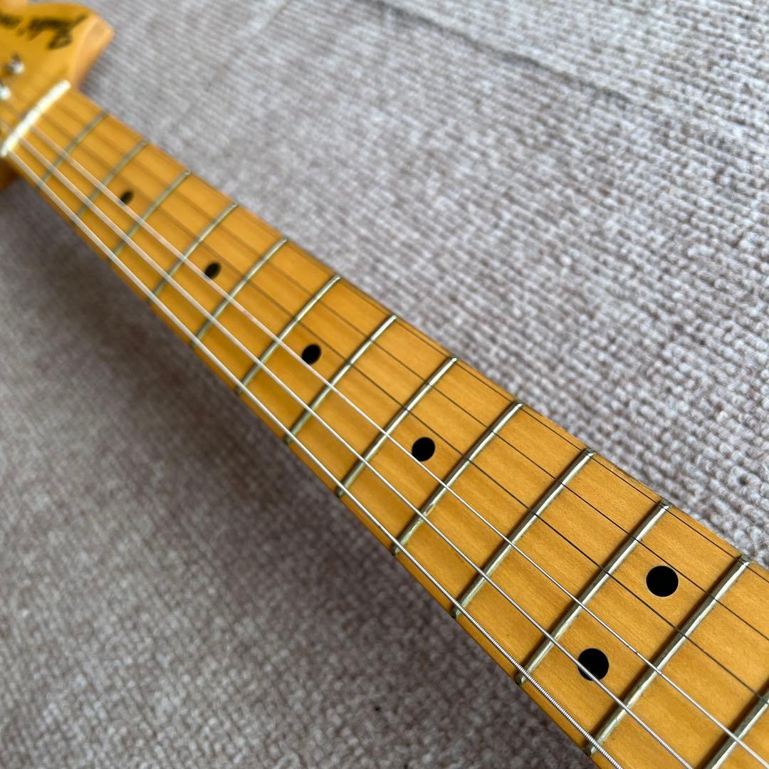 a*t様 Fender ストラトキャスター （EMGピックアップ3連発、ソフトケ
