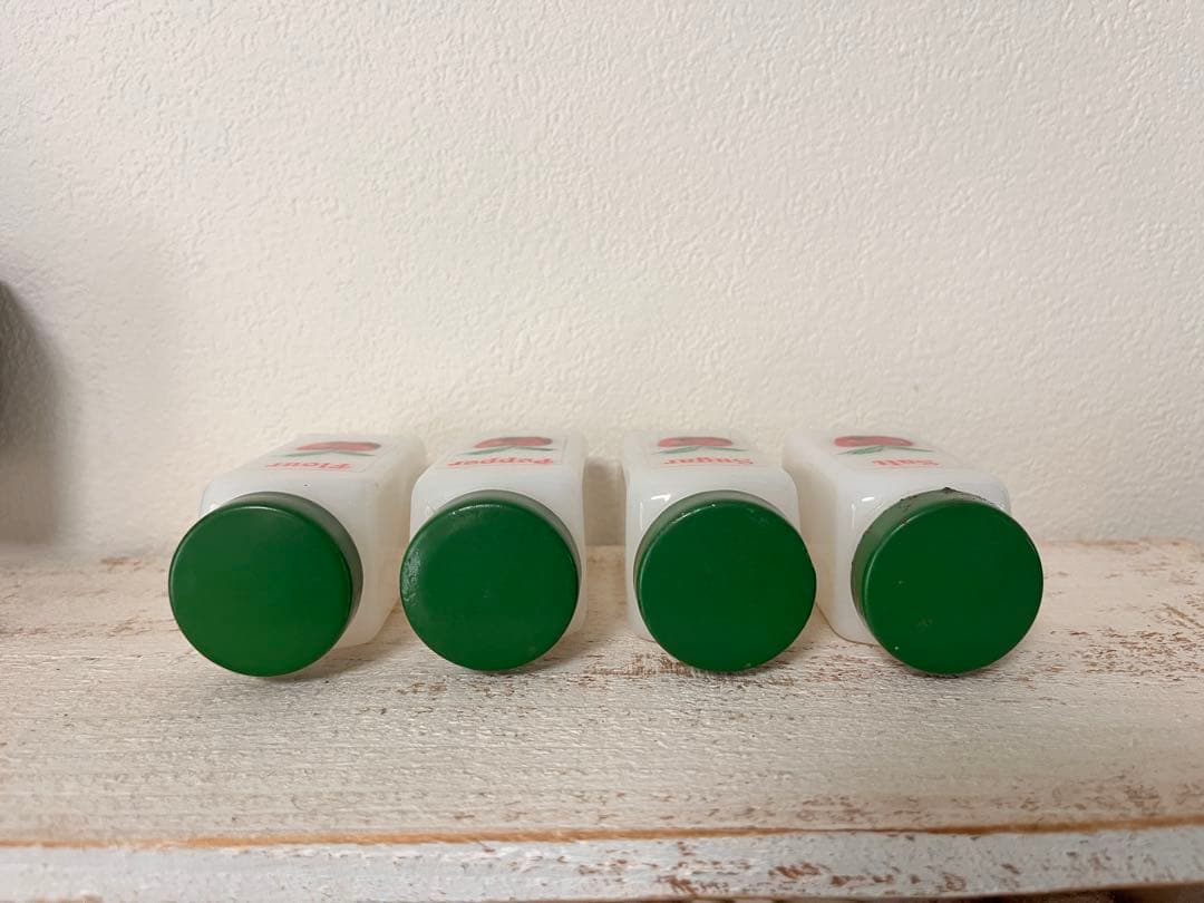 ミルクガラス　ヴィンテージ　調味料入れ　4個セット